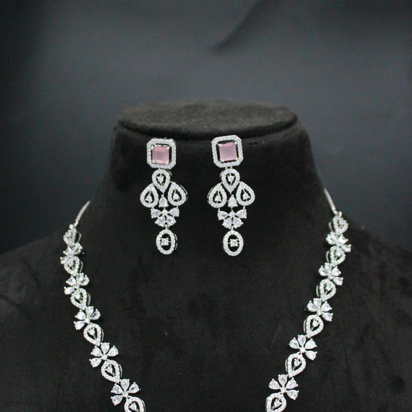 Platinum Mint Pink Short Necklace Set SP-40599
