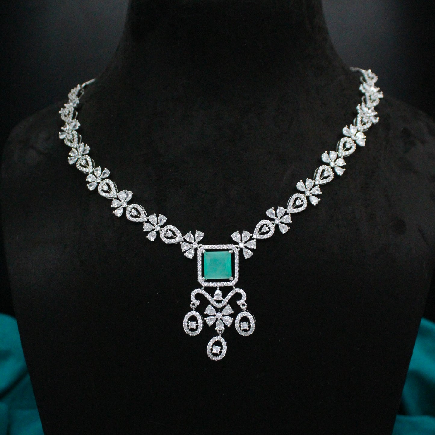 Platinum Mint Stone Short Necklace SP-40598