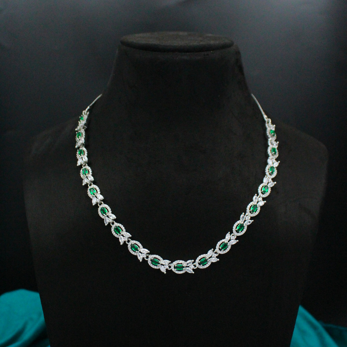 Platinum Red Oval Single-Line Necklace Set SP-16220
