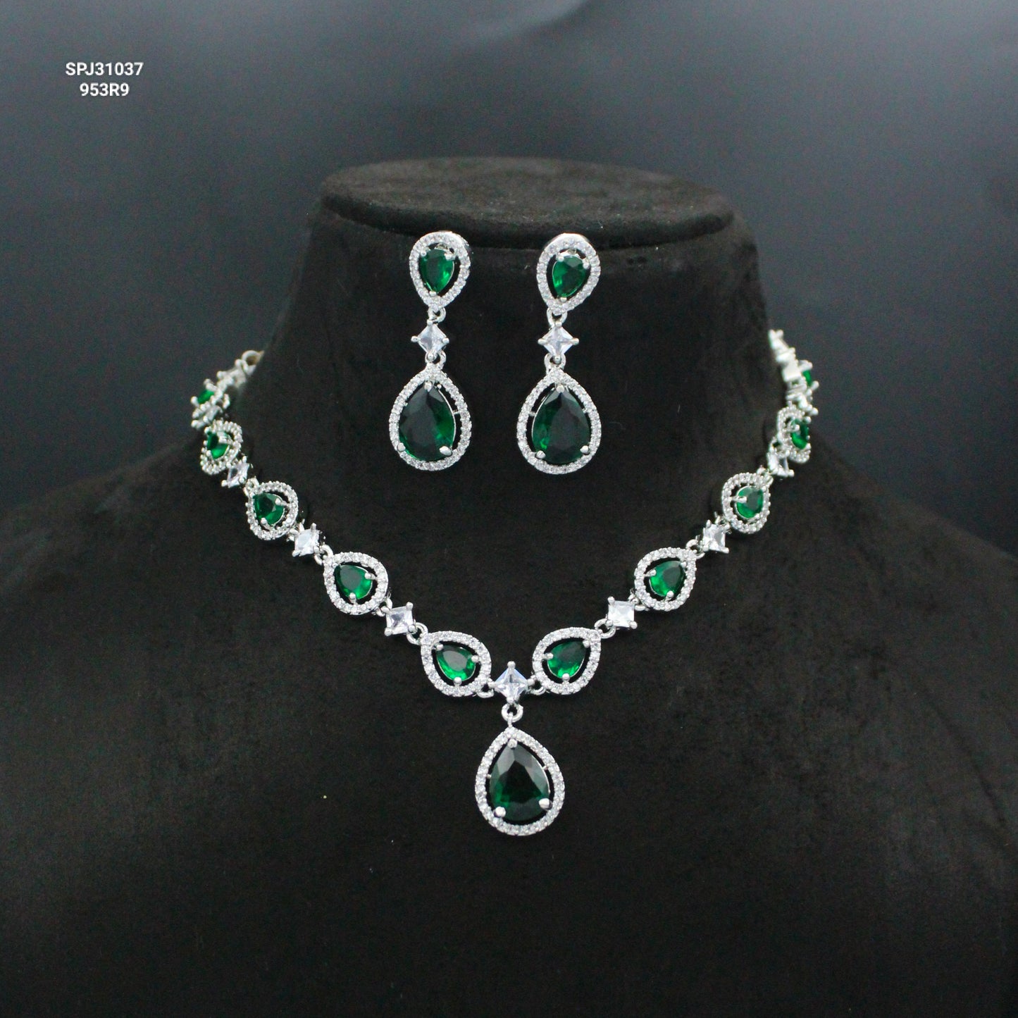Platinum Dark Green Short Necklace SP-31037