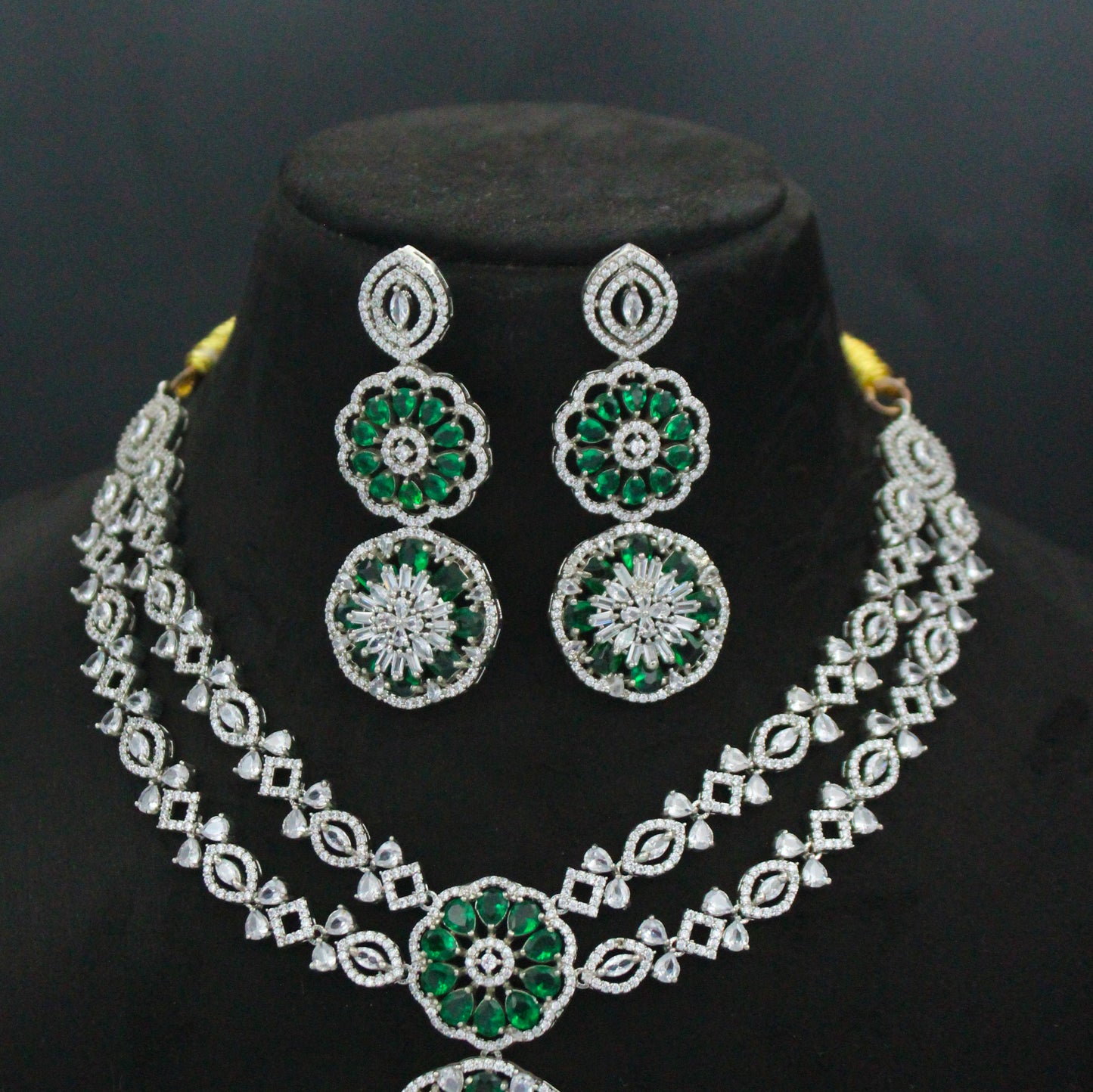 Platinum Green 2-Line Necklace Set SP-16177