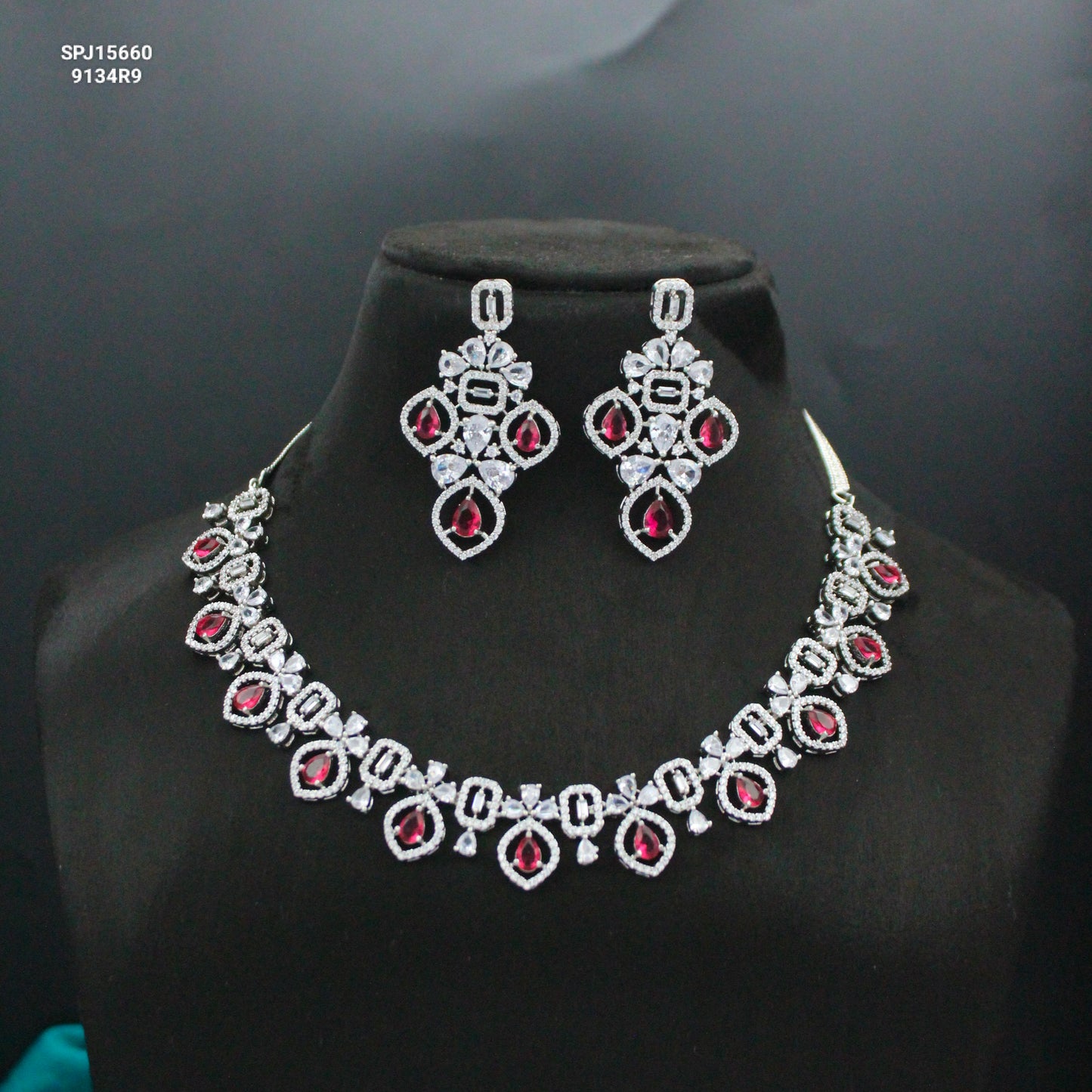 Platinum Single-Line Red Stone Short Necklace SP-15660