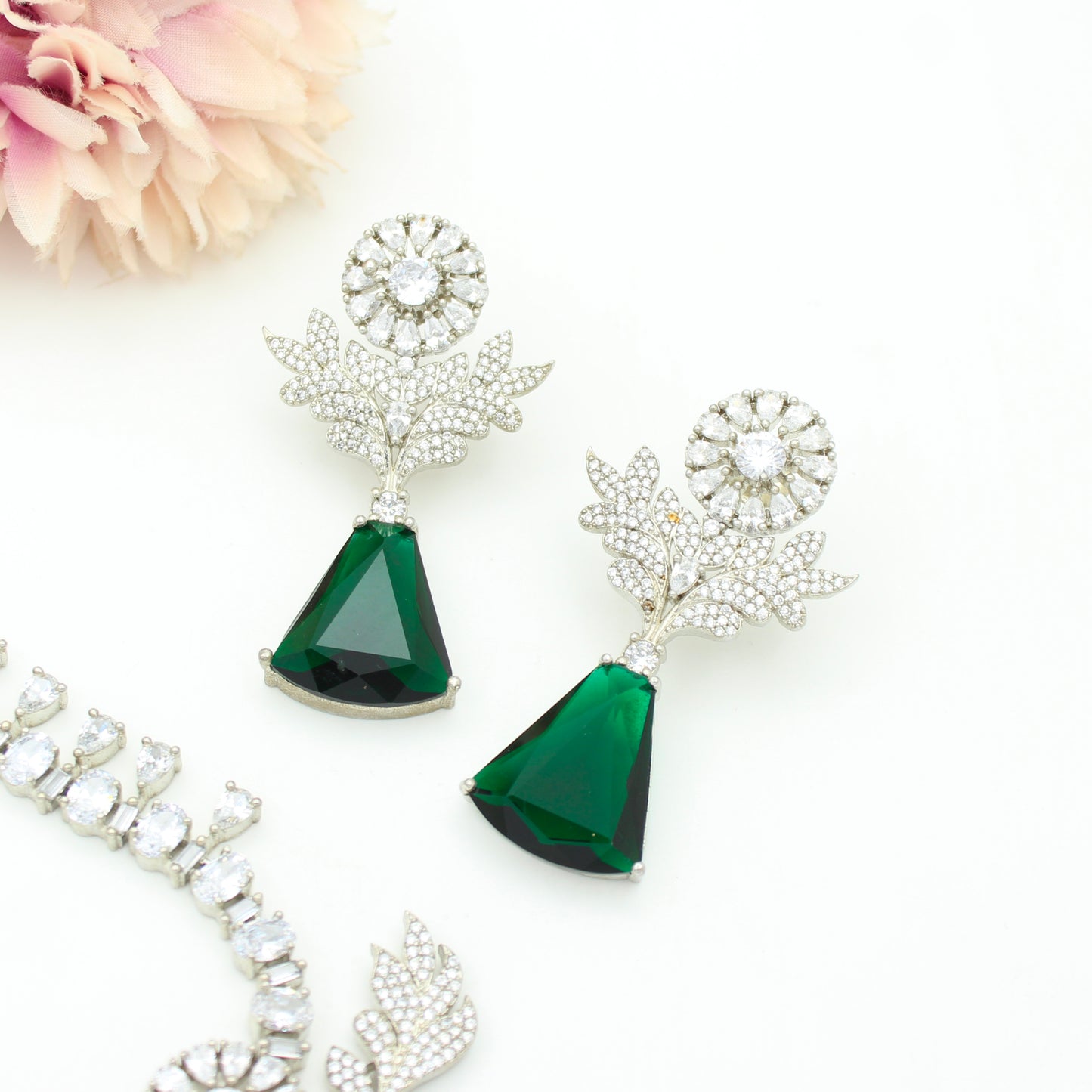 Platinum Fancy Green Stone Necklace SP-26639