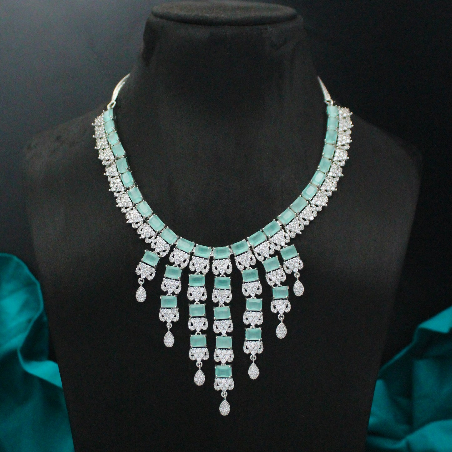 Platinum Mint Blue Short Hangings Necklace Set With Push Back Earrings 16253
