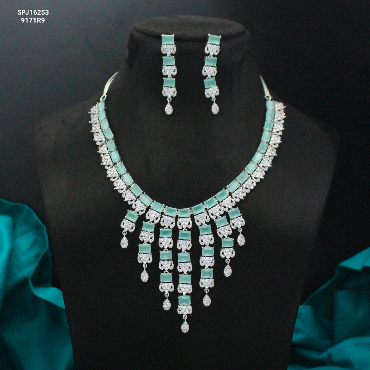 Platinum Mint Blue Short Hangings Necklace Set With Push Back Earrings 16253