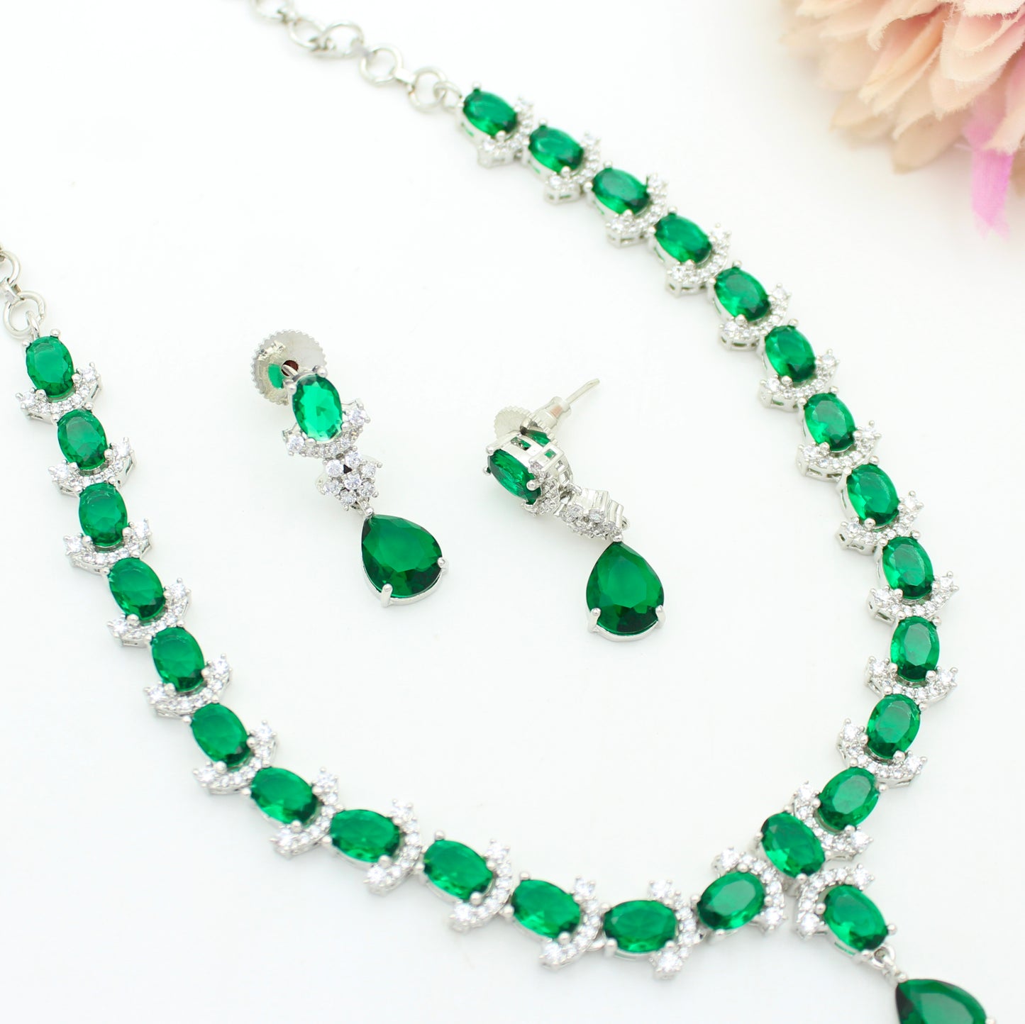 Platinum Short Green Necklace Set With Push Back Earrings 34396