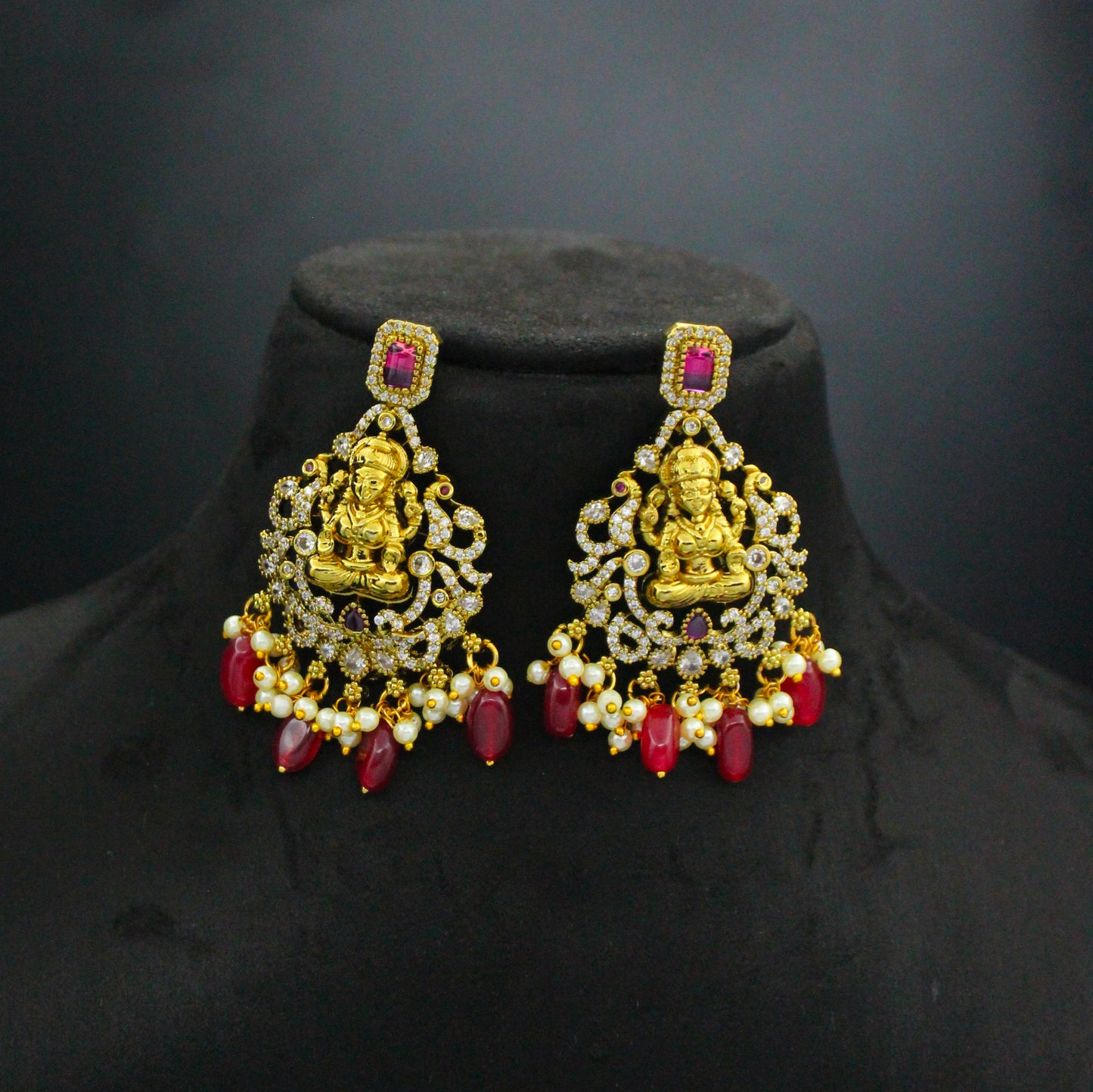 Victorian Red Stone Short Necklace with Red Beads SP-29515