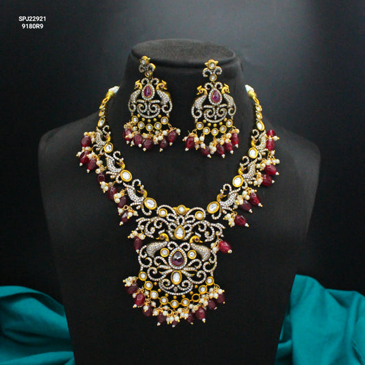 Victorian Peacock Red Short Necklace SP-22921