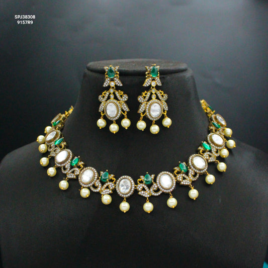 Victorian Green Stone Short Necklace SP-38308