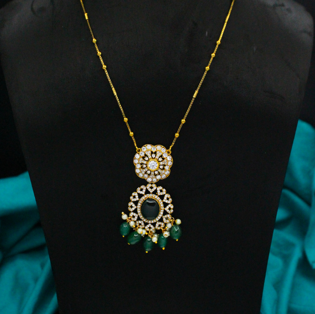 Single-Line Ball Chain Green Stone Pendant Set SP-40064