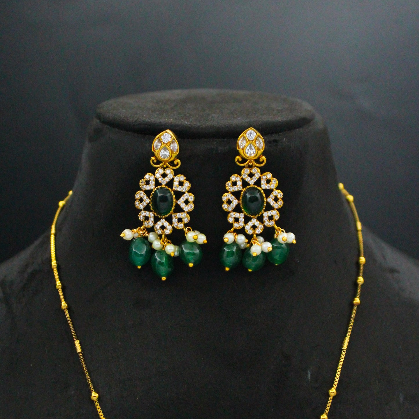 Single-Line Ball Chain Green Stone Pendant Set SP-40064