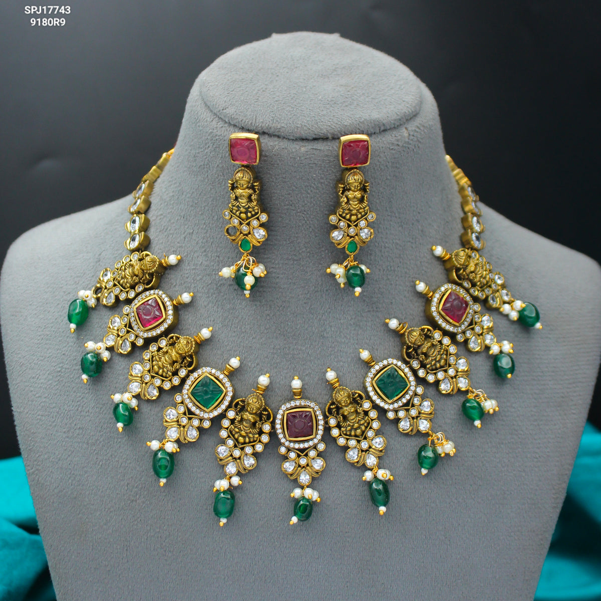 Victorian Mehandi Polish Multi Necklace Set