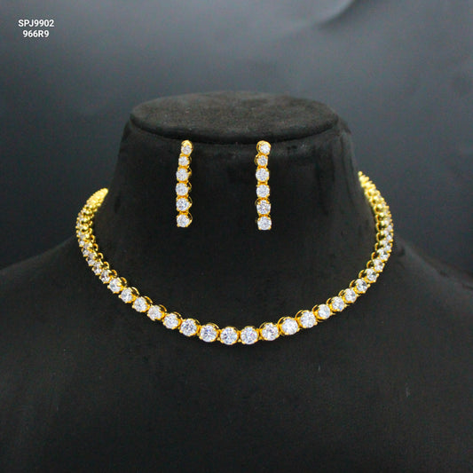 Diamond Look Single-Row Short Necklace SP-9902