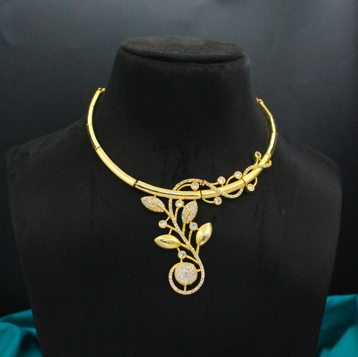 Gold Polish AD Stone Necklace Set SP-1367