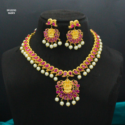Lakshmi Red Gold Short Necklace Set SP-3293