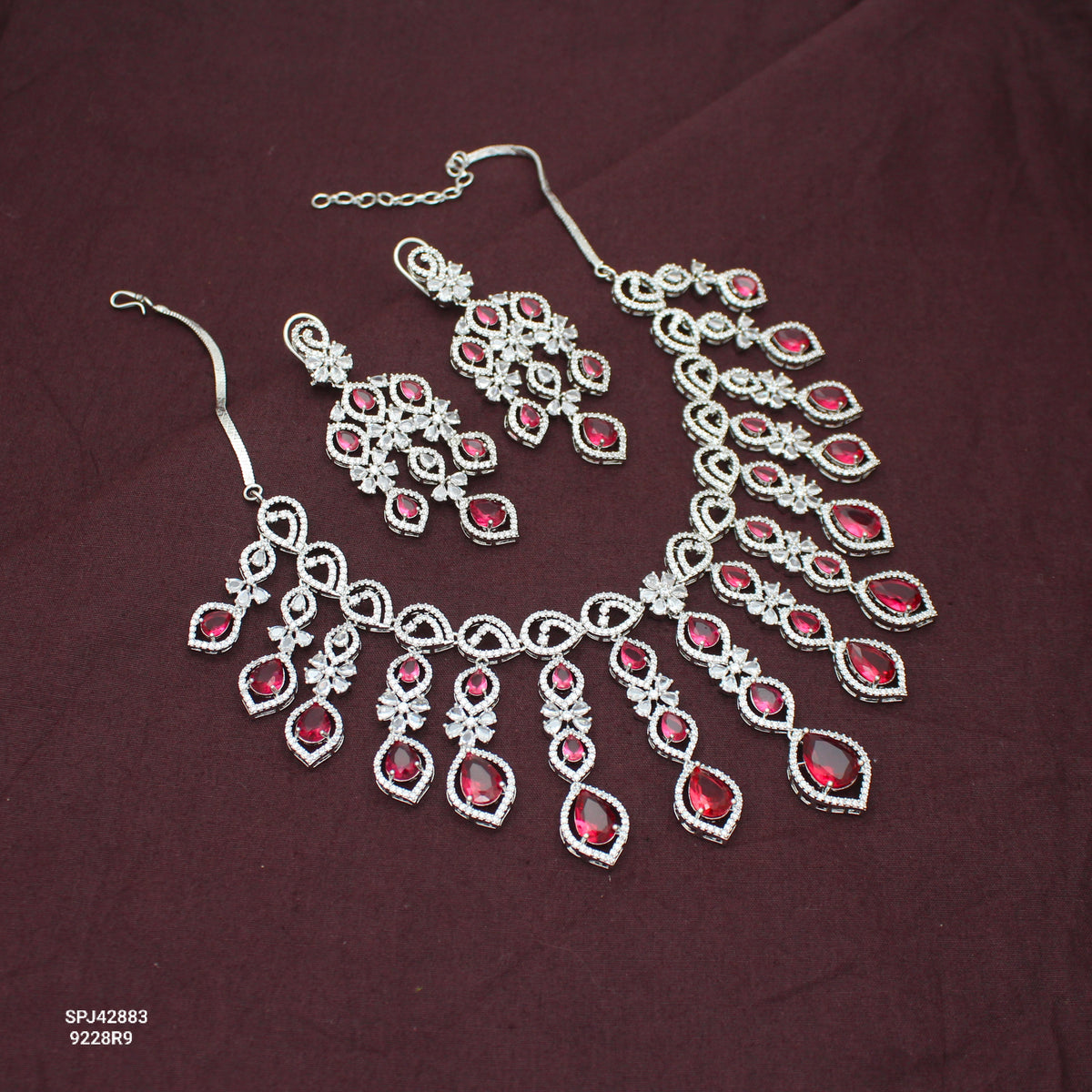 Premium Platinum Bridal Short Red Flexible Necklace Fancy Floral Necklace Set Tear Drop Design With Big Bridal Push Back Earrings Party Wear