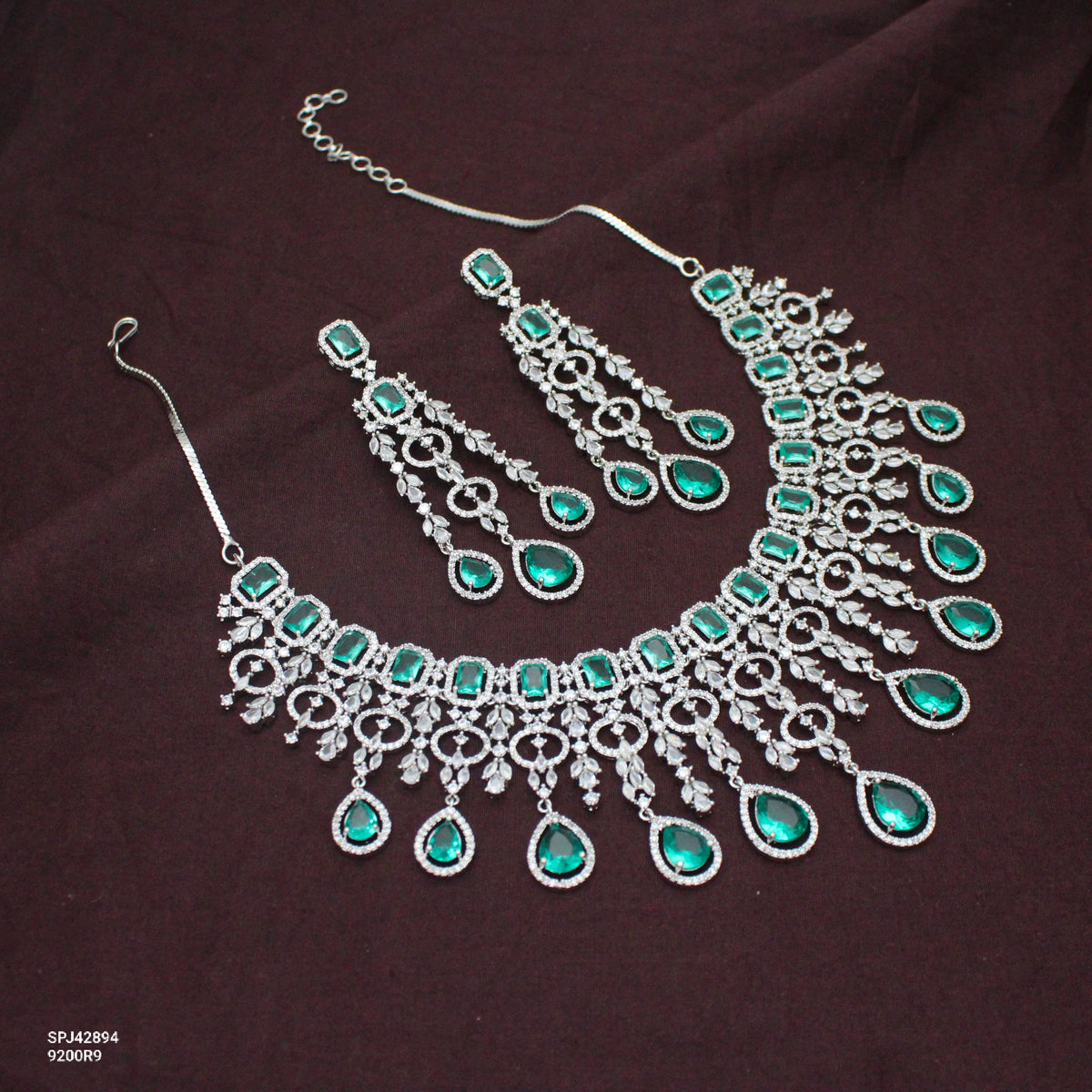 Bridal Short Platinum Rama Green Square Stone Drop Necklace Set With Push Back Bridal Earrings Premium Jewellery For Party Wear 42894