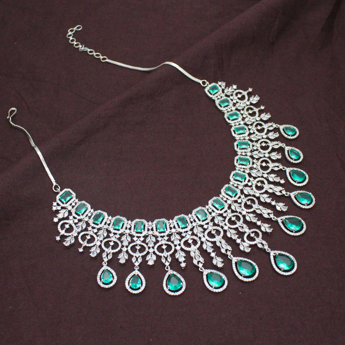 Bridal Short Platinum Rama Green Square Stone Drop Necklace Set With Push Back Bridal Earrings Premium Jewellery For Party Wear 42894