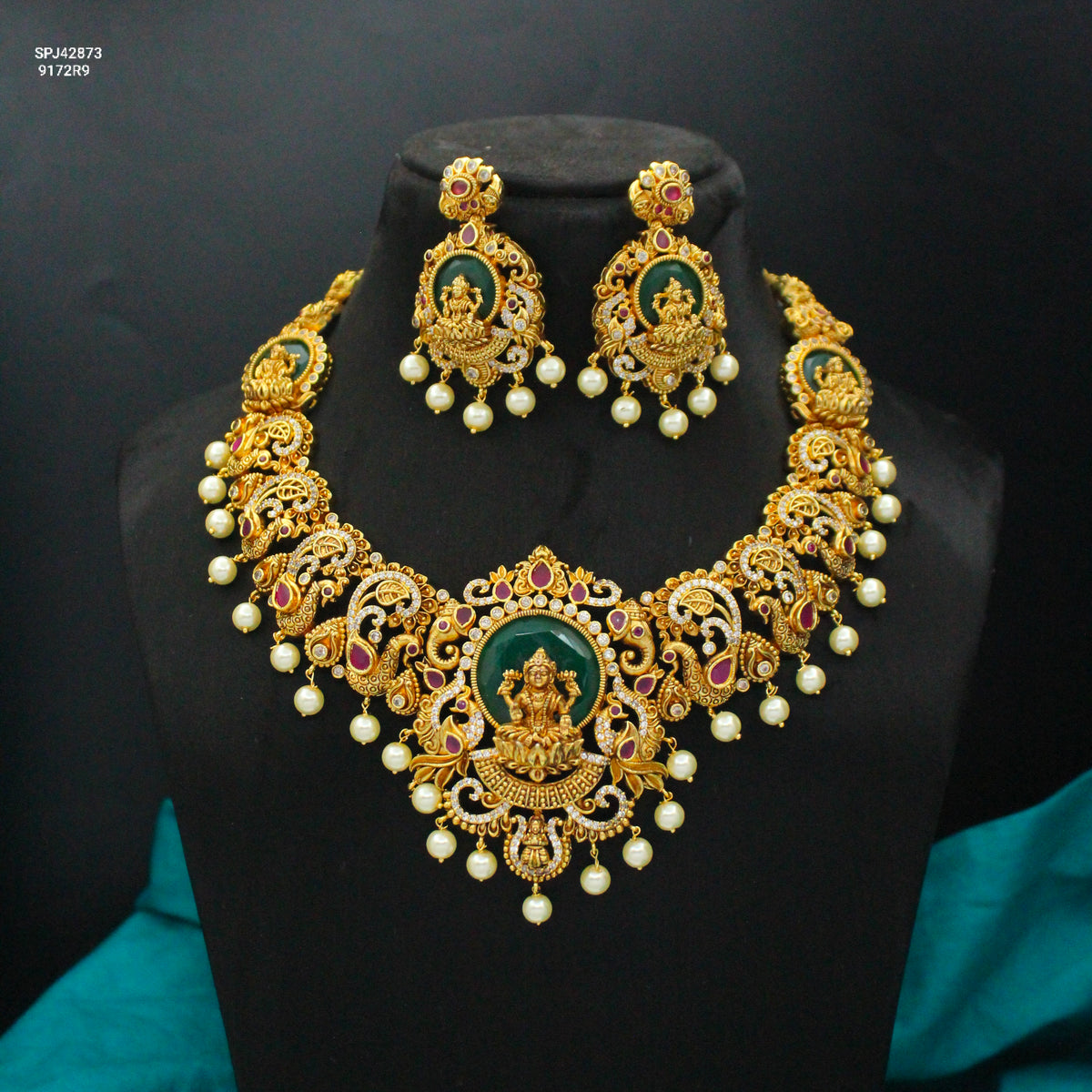 Nakshi Laxmi Peacock Short Necklace 42873