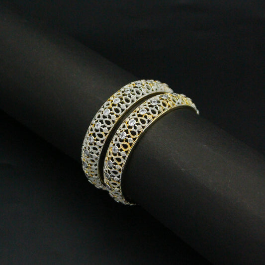 Real Diamond Look Elegant White Bangles 2'6 42919