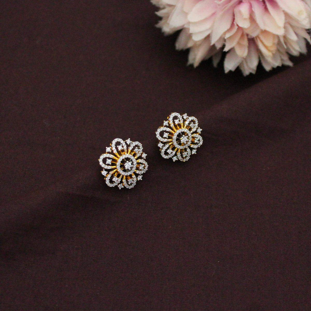 Premium Floral Diamond Look Pendant Set With Push Back Studs 42912