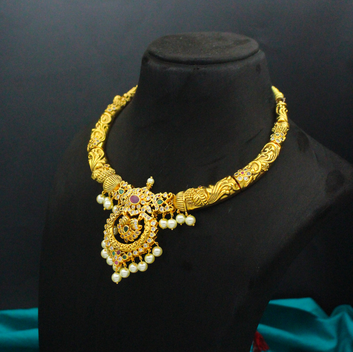 Traditional Multi Stone Peacock Kante With Screw Back Chandbali Earrings 40725