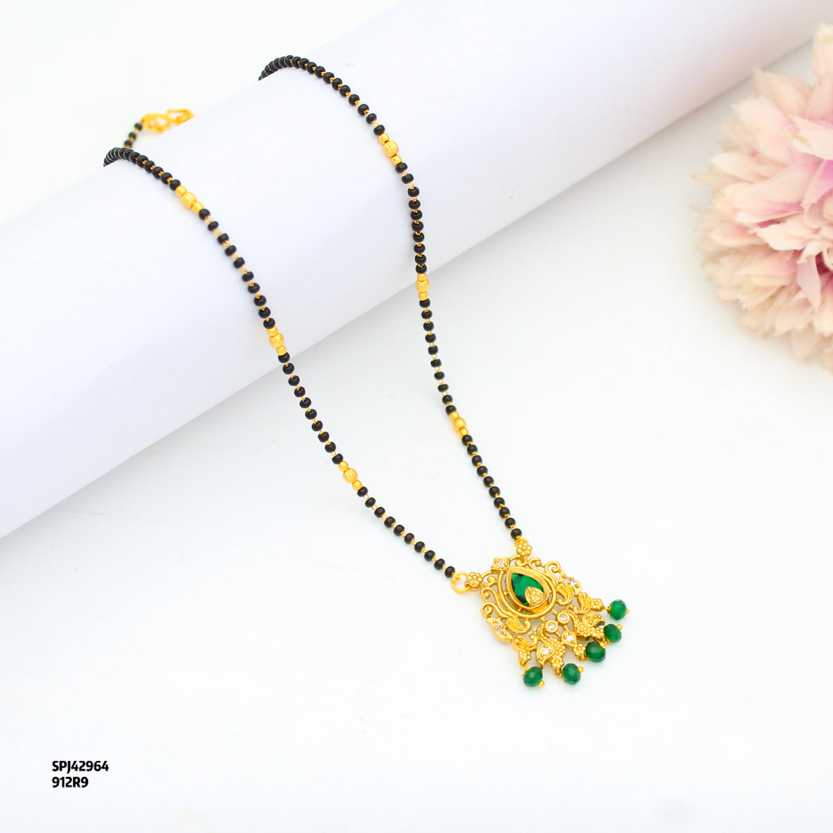 Elegant Drop Stone Peacock Black Beads Green 42964