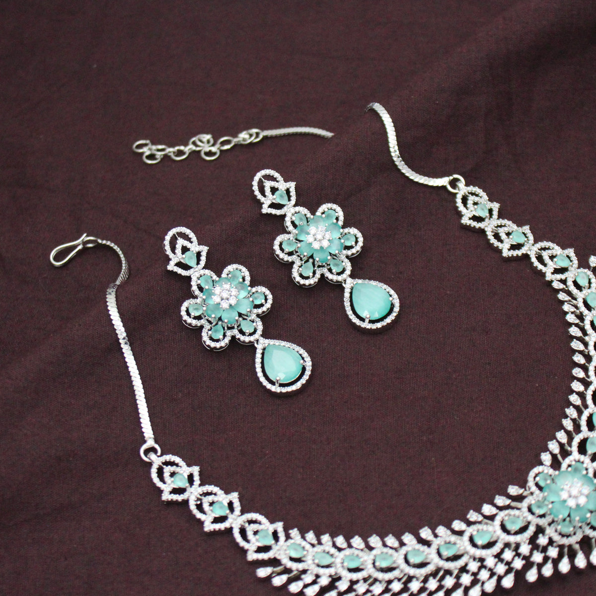 Elegant Platinum Floral Drop Stone Mint Green Fancy Short Necklace Set With Push Back Statement Earrings Party Wear Jewellery 43003