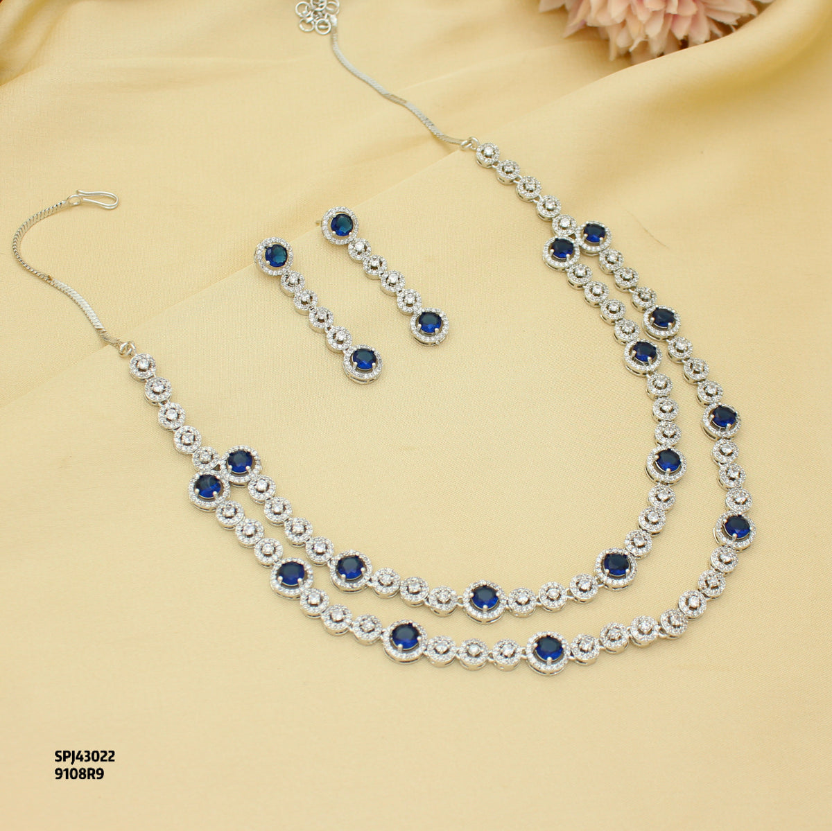 Premium Platinum 2 Layers Round Stone Blue Short Necklace Set With Push Back Earrings 43022