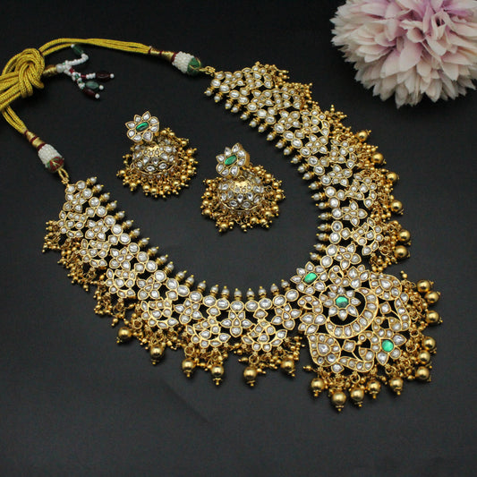 41928 Jadau Full White Guttapusalu Short Necklace Set With Push Back Earrings