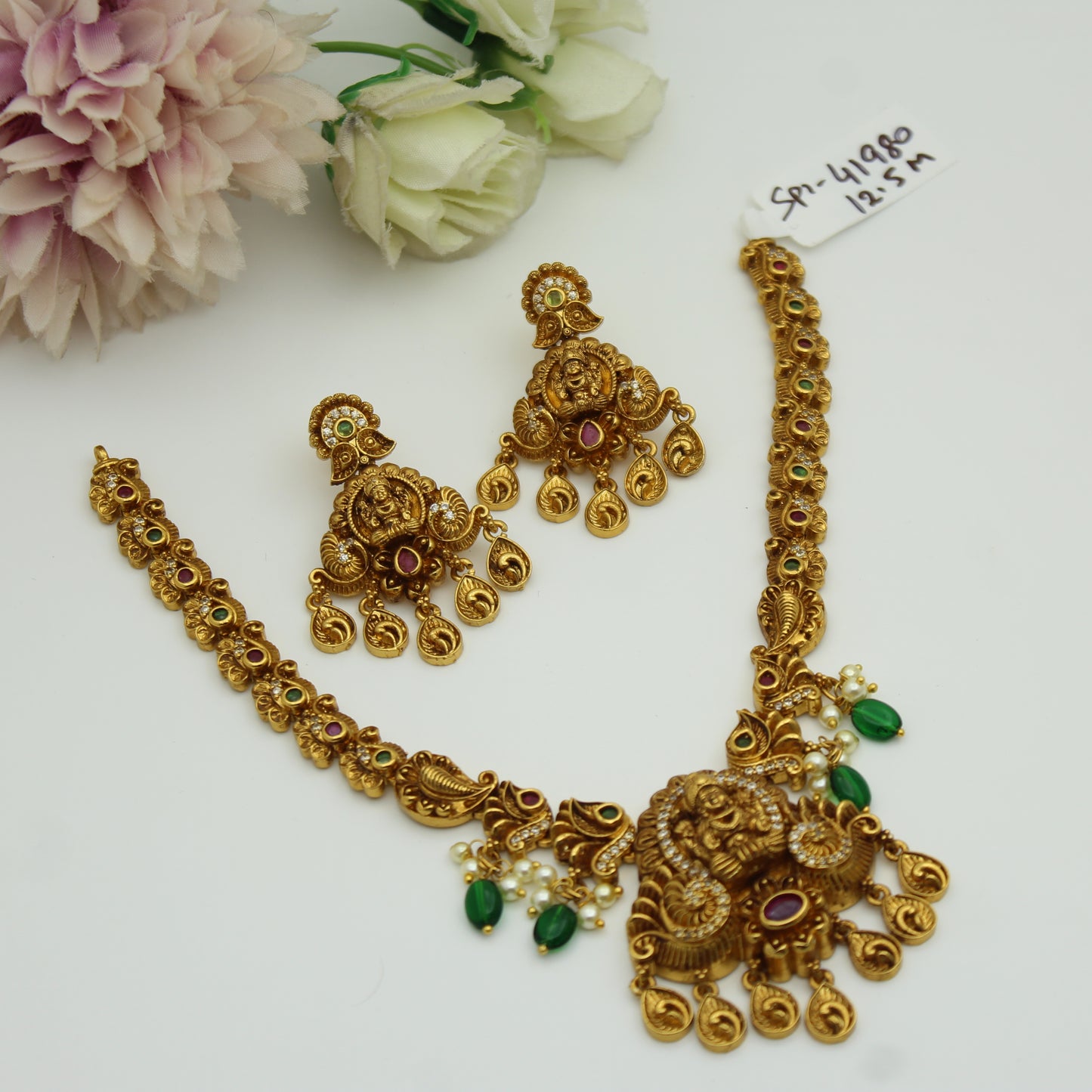 41980  Nakshi short laxmi necklace with push back earrings