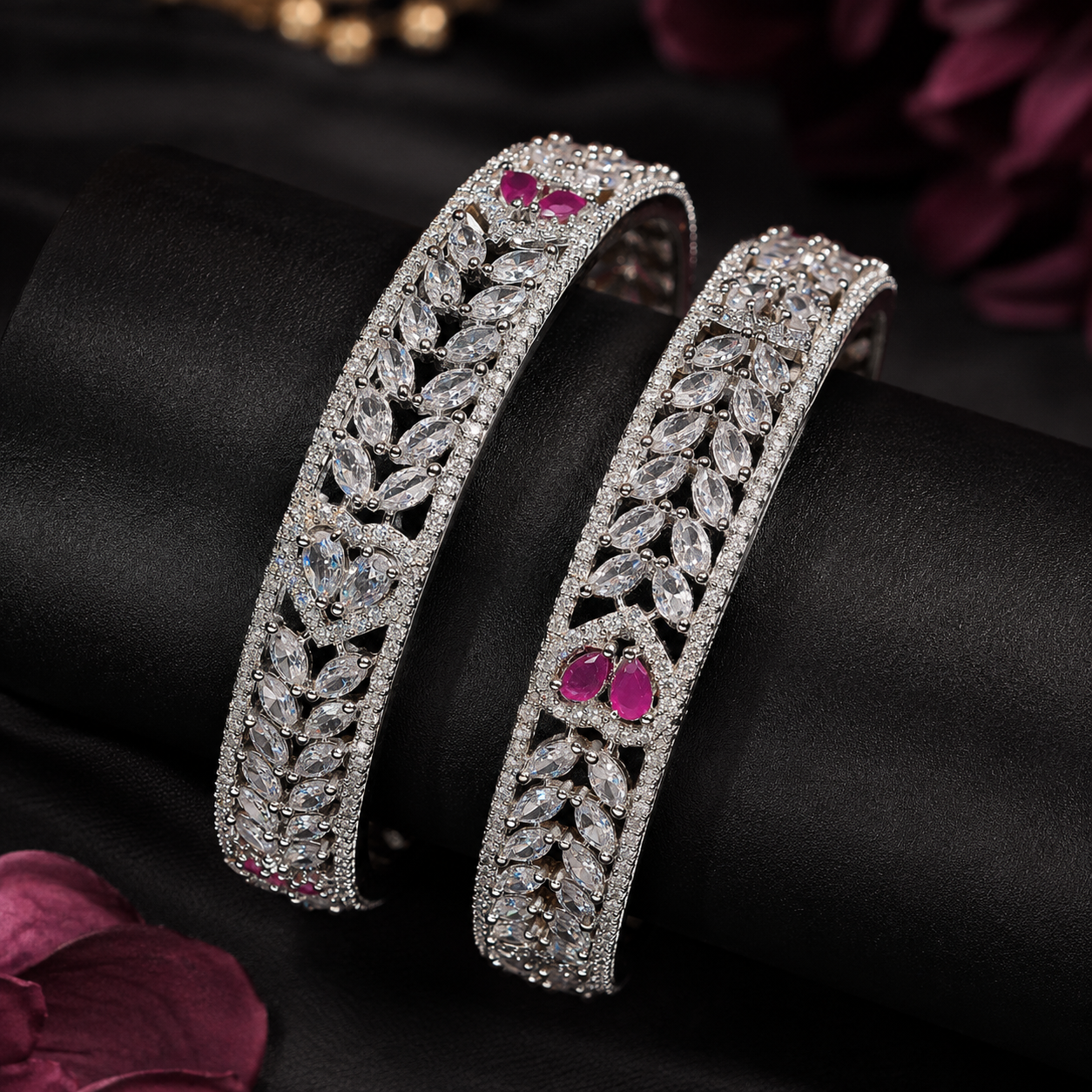 17165 Diamond look like Ruby leaf pattern bangle