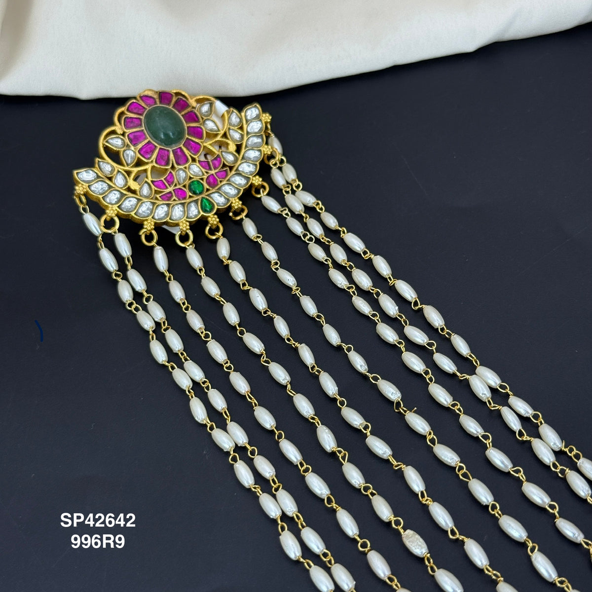 Jadau Kundan Locket with Rice Pearls Hair Accessories/ Jada