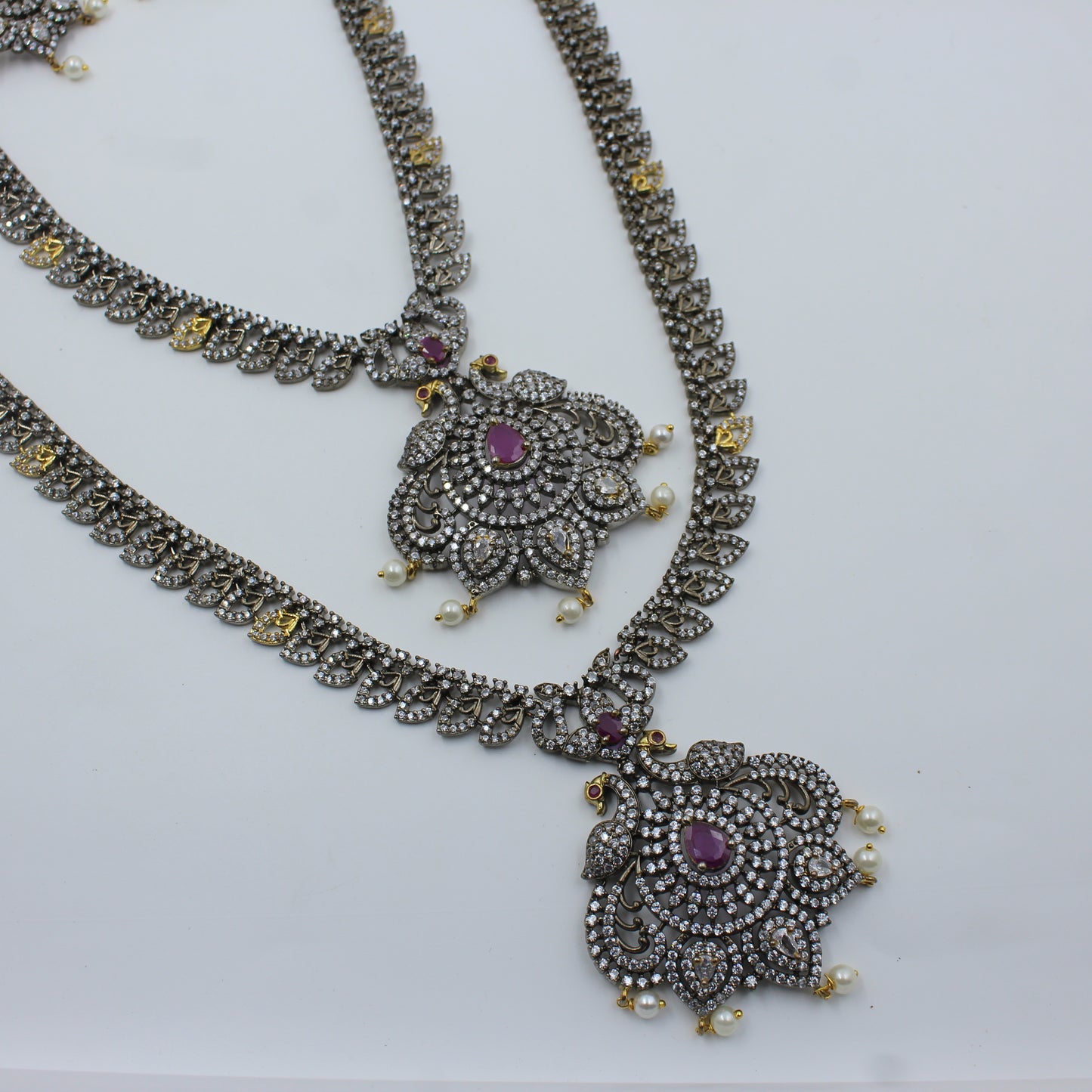 16768 Victorian Double Peacock eacock Combo Red Necklace Set