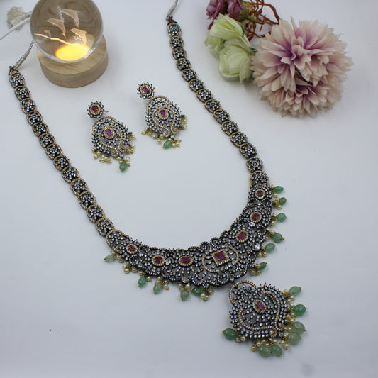 18744 Victorian Black Polish Long Necklace