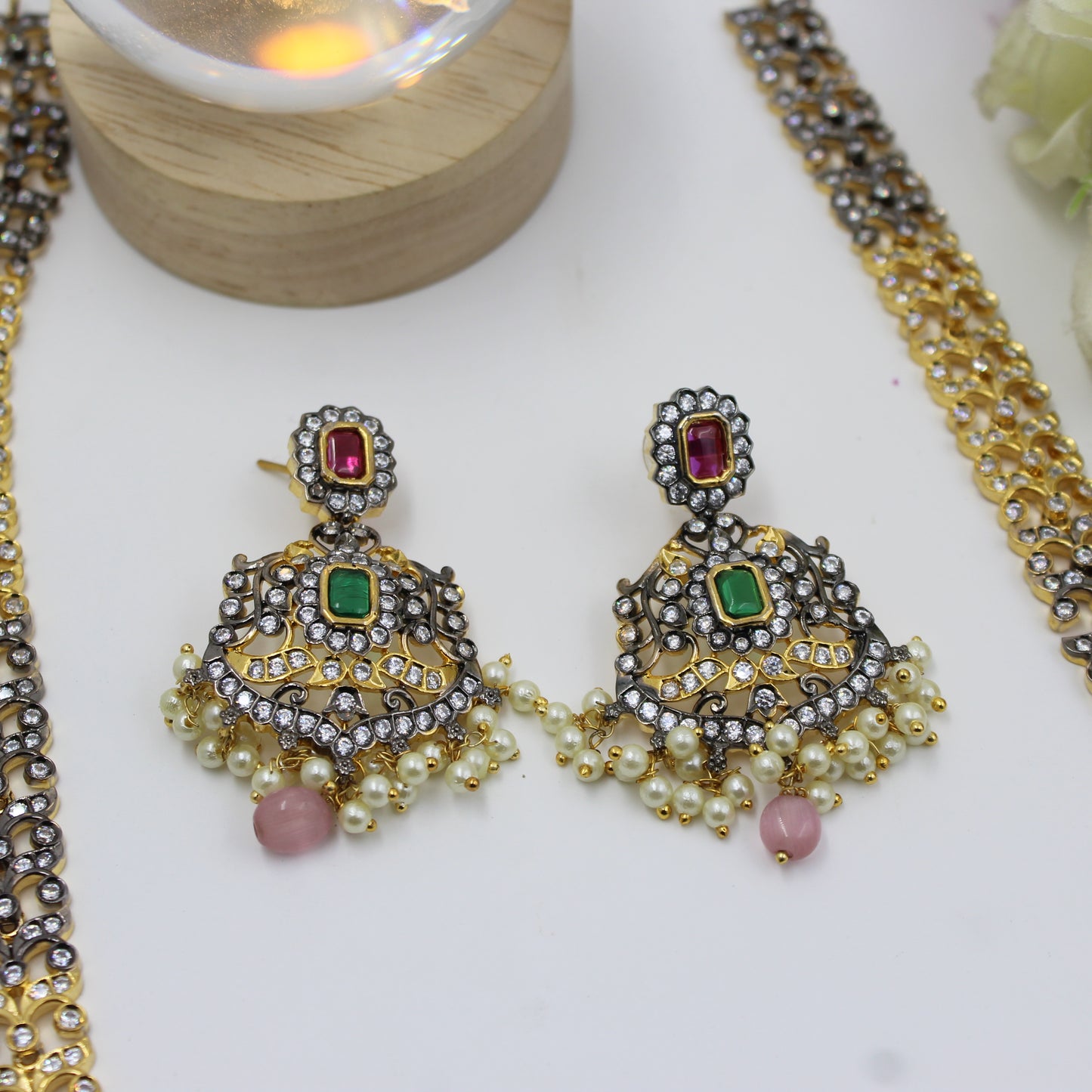 18741 Victorian Multi Long Set