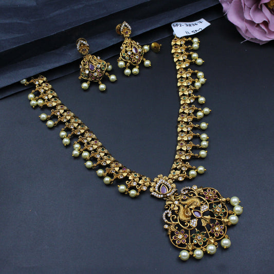 38367 double peacock Short necklace with Chandbali and pearls