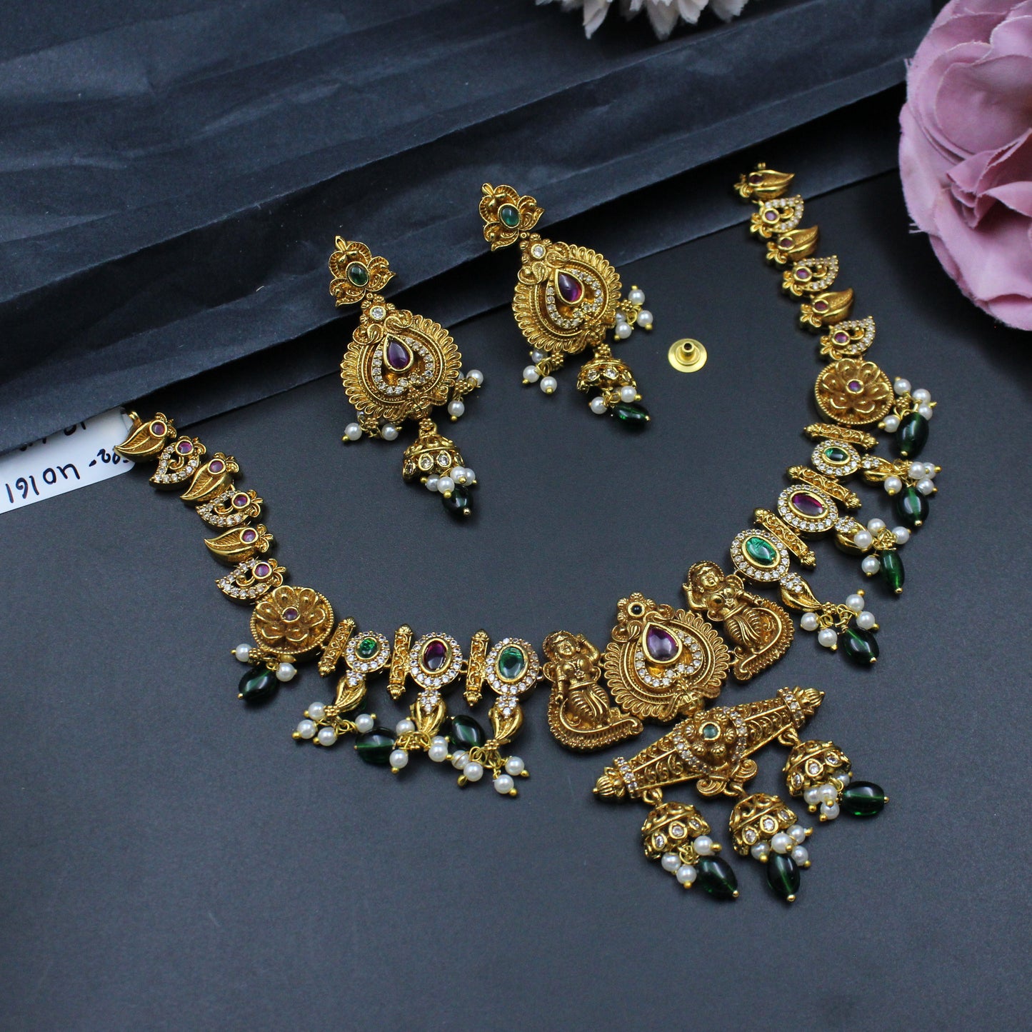 40161 Nakshi simple short necklace with earrings