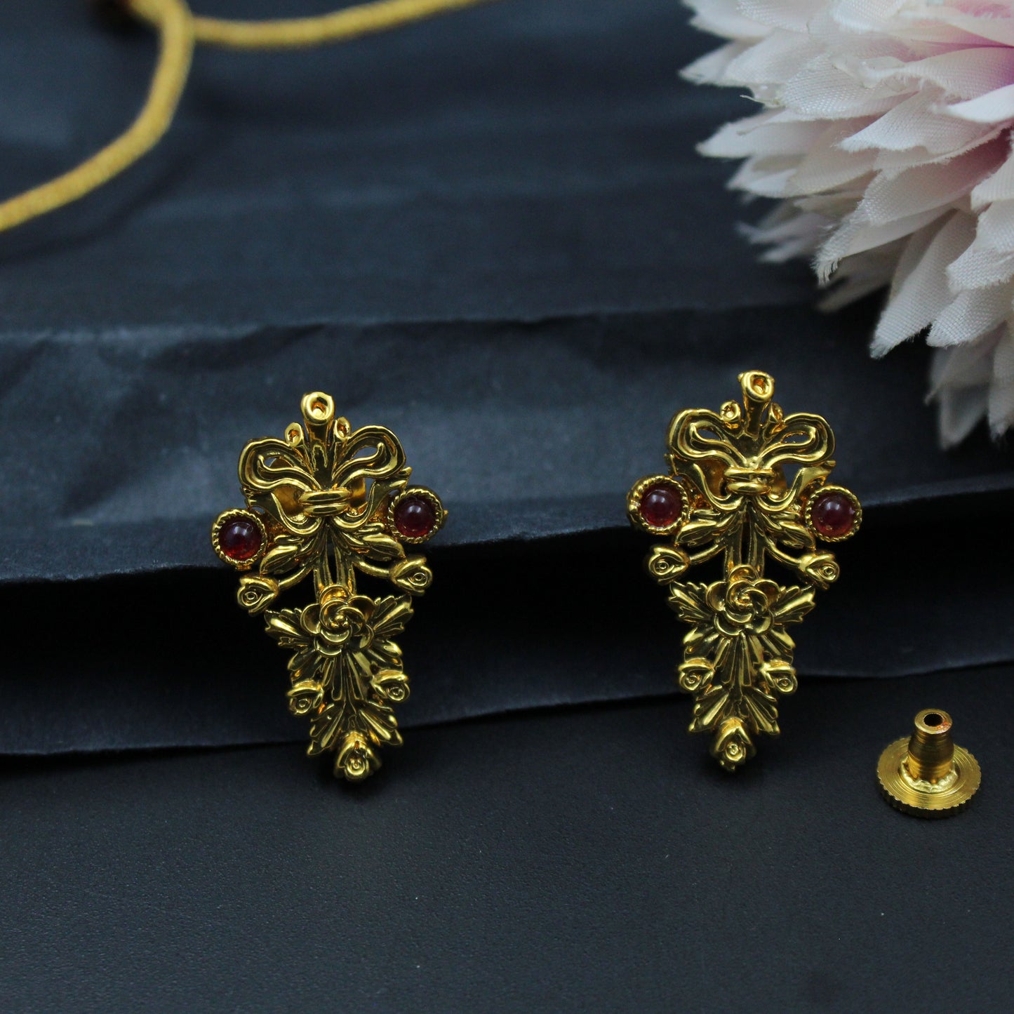 3334 Gold Kempu Flower Short Set