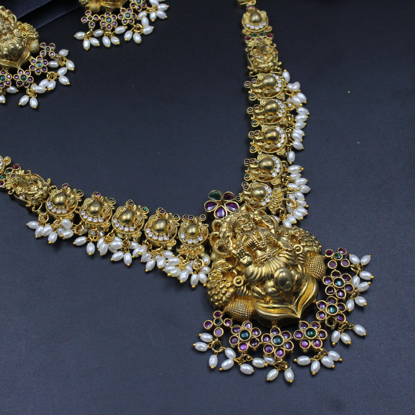 29093 Nakshi Short Necklace