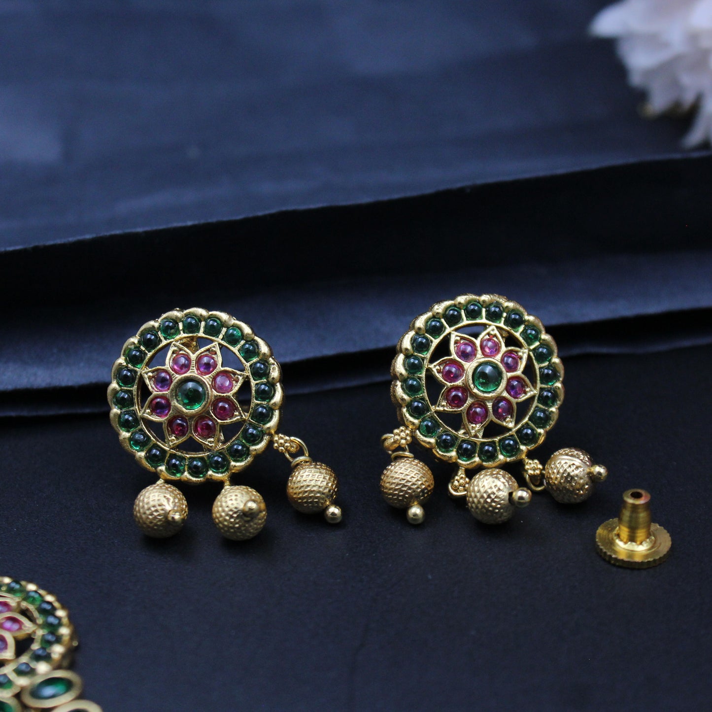 14665 Pota stone double layer gold replica with golden balls