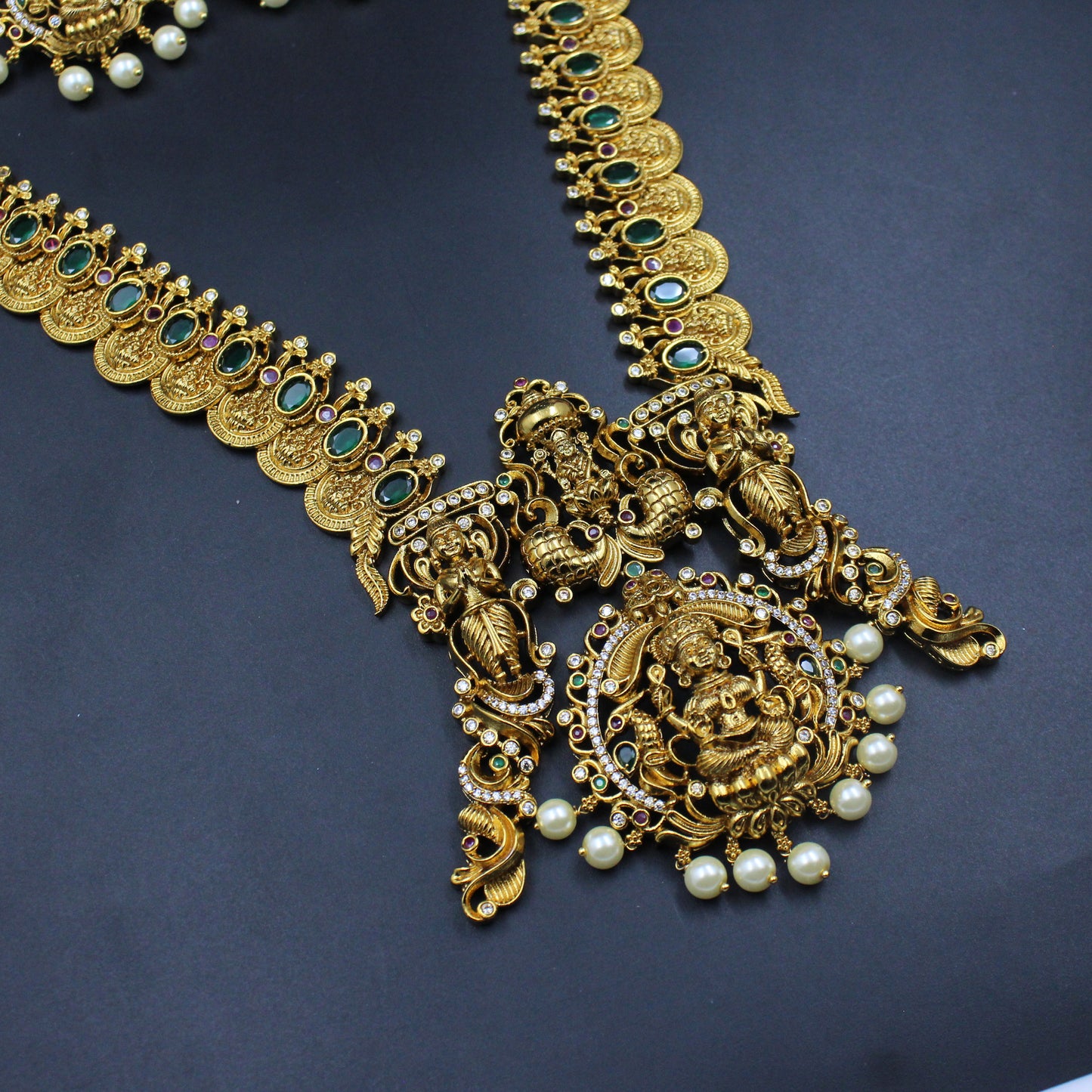 39699 Lakshmi Devi bridal necklace with screwback earrings