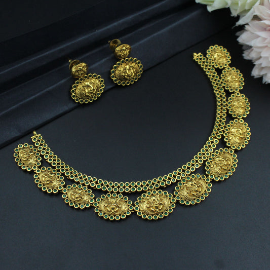 5643 Ganesh short necklace with pota stone and earrings