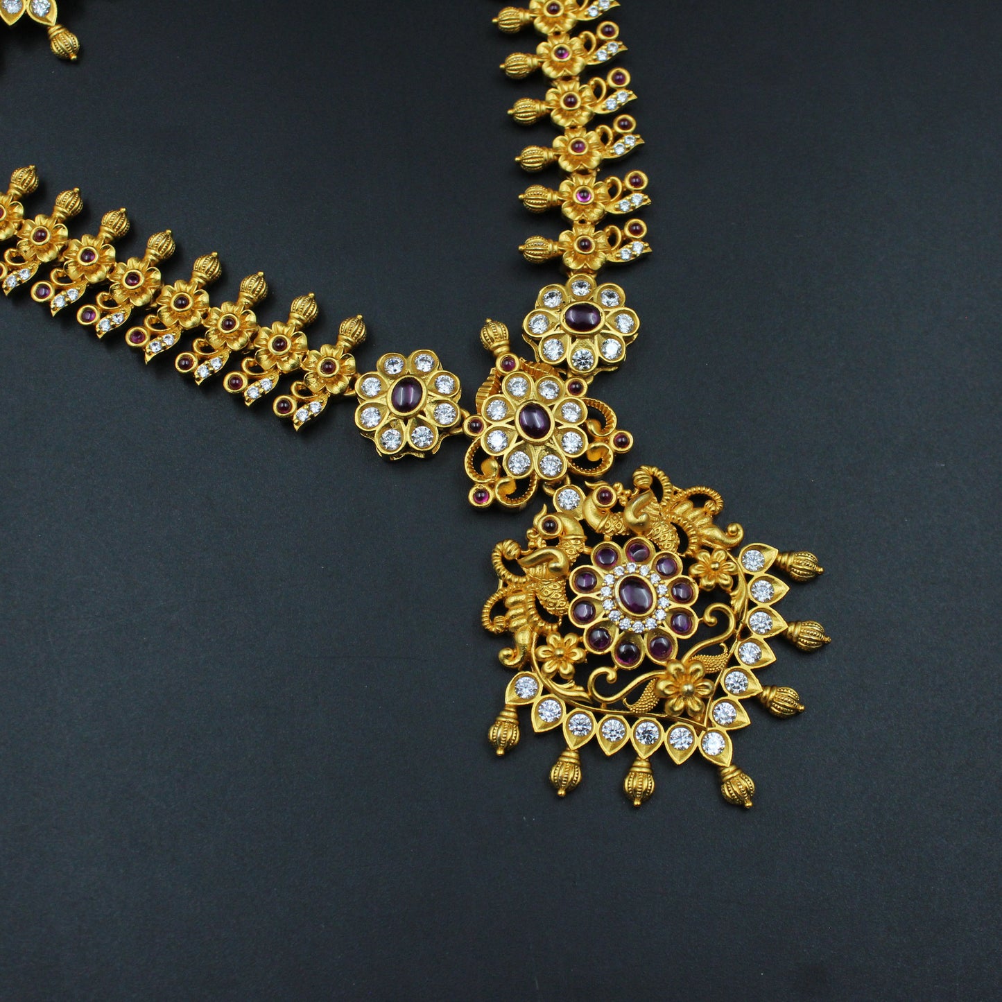 4923 Matte pota stone necklace