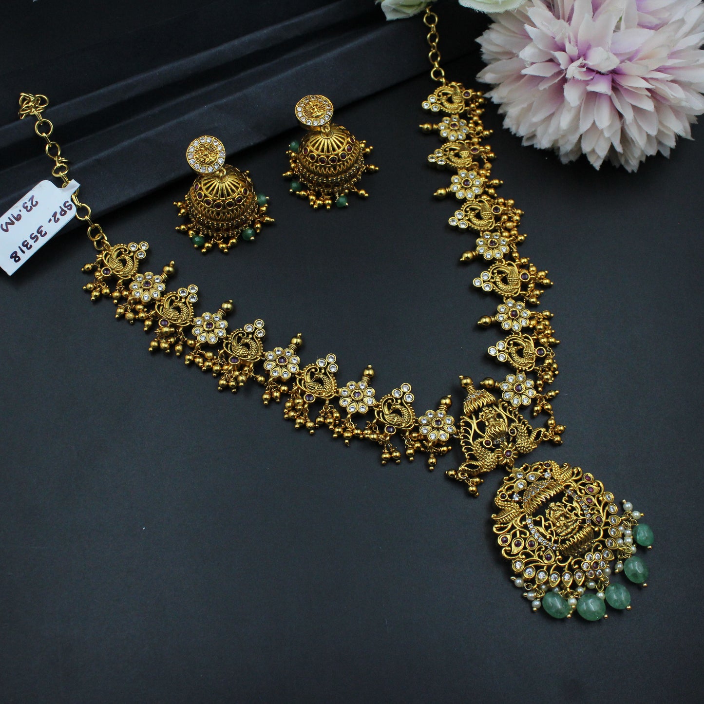 35318/35316  Nakshi short necklace with golden balls making