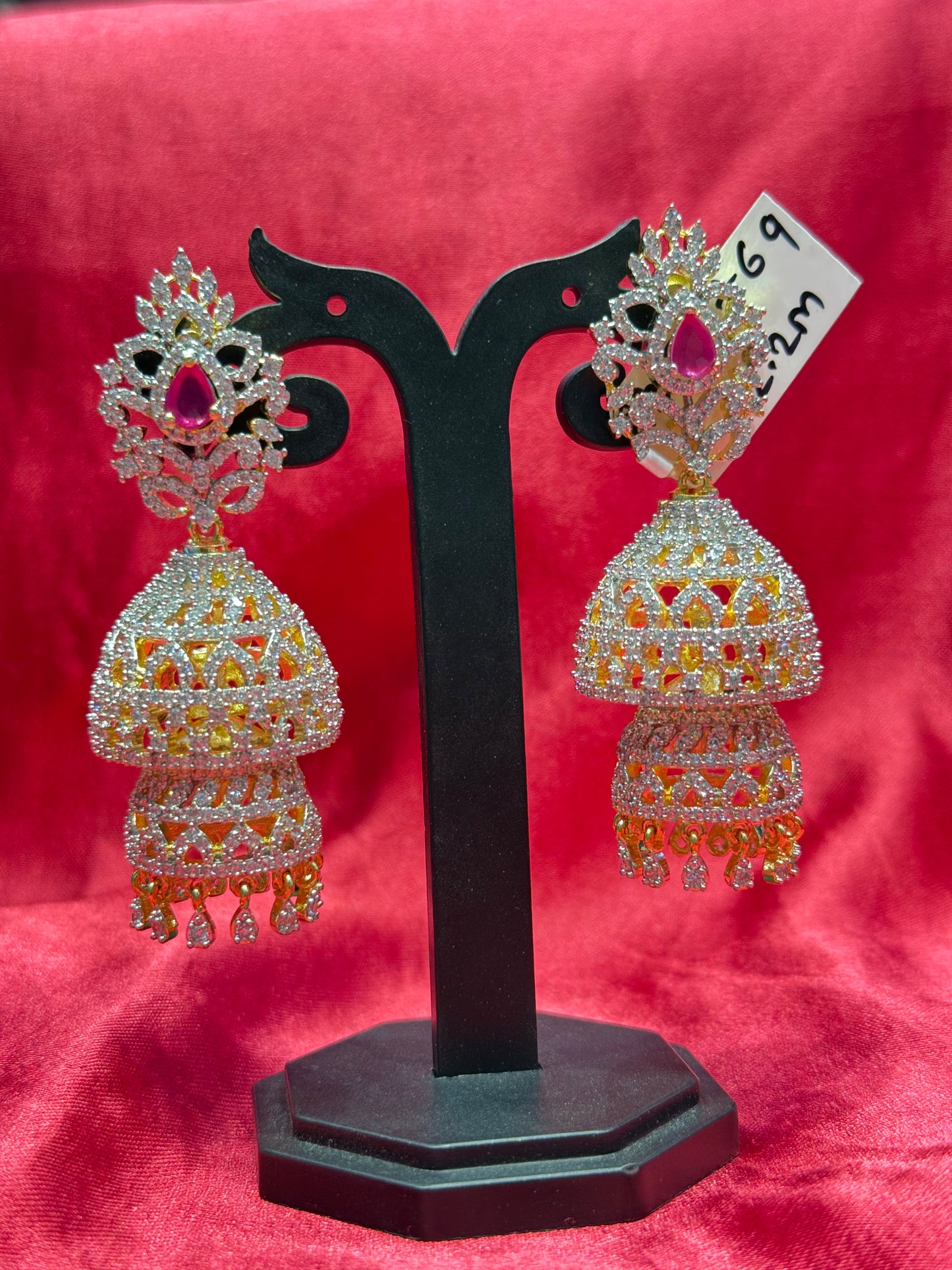 39769 Real Diamond Look screwback detachable Jhumka