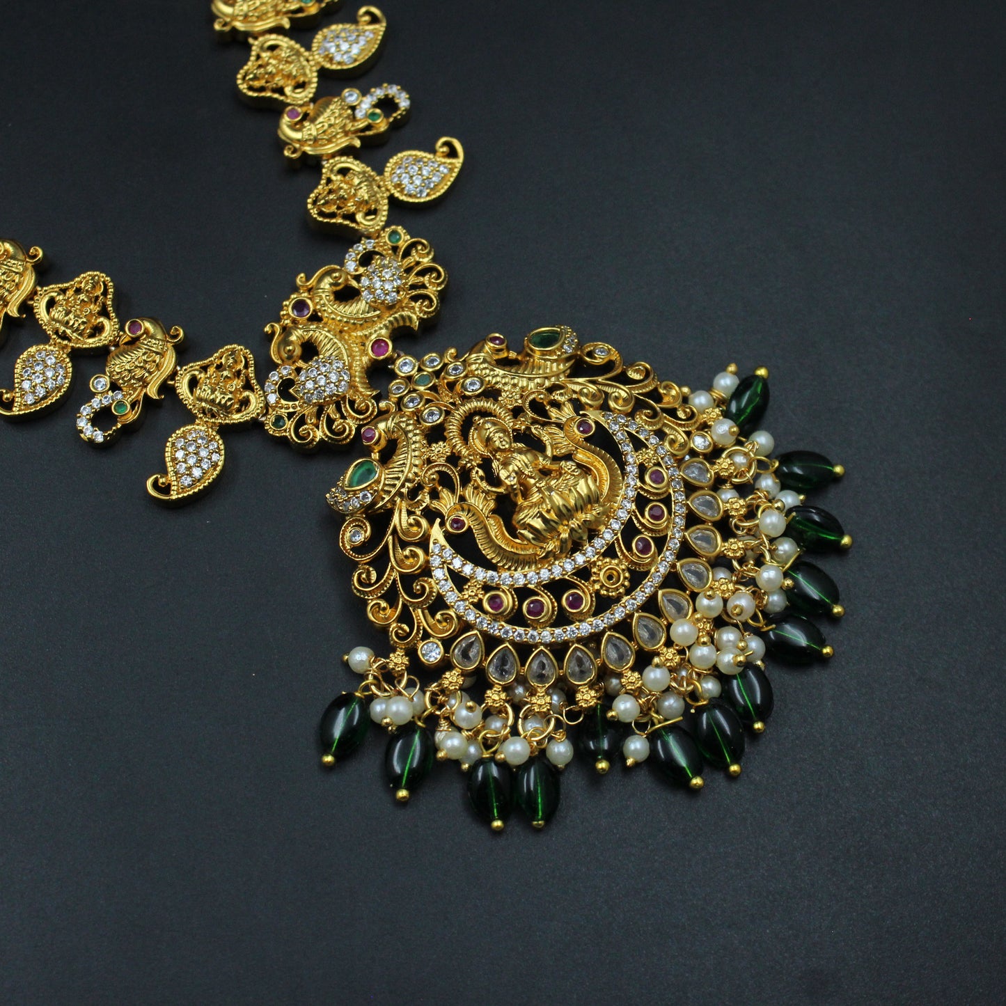 34910 Matte Long Necklace