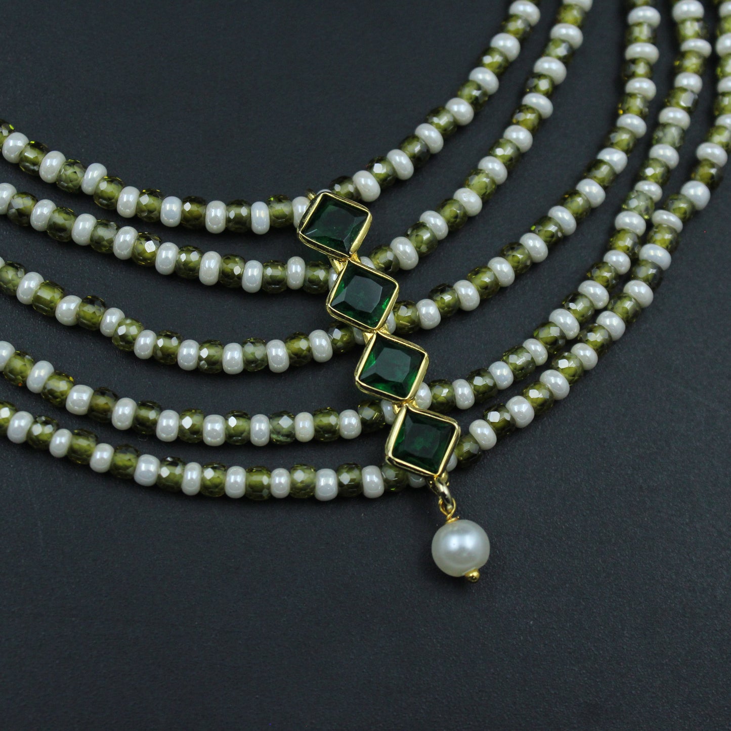 40290 - 5 Lines Sugar Beads Mala Mehendi Green With Square Pendent