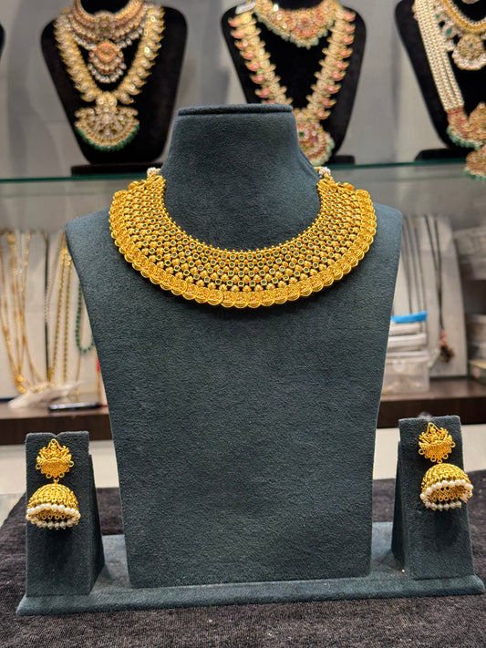 3260 green stone Nakshi choker necklace