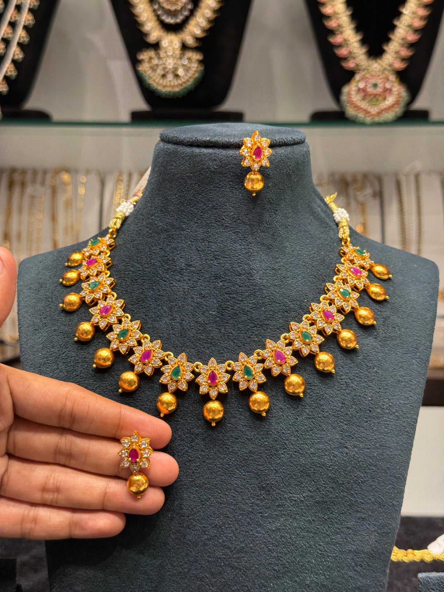 4130 Rose Gold Floral necklace